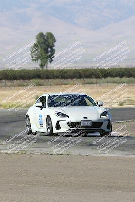 media/Sep-15-2024-Speed Ventures (Sun) [[7a54f7ed2f]]/Yellow Group/Session 1 (Outside Grapevine)/